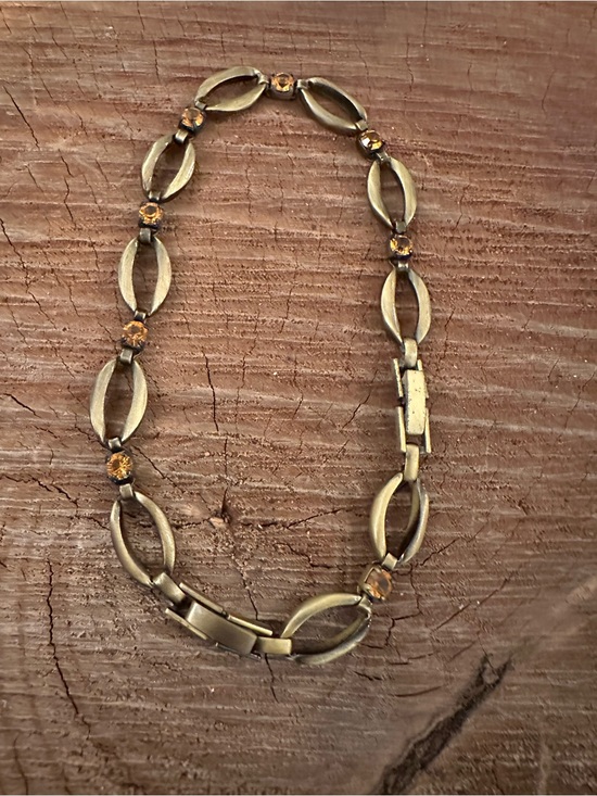 Jewelry - Gold Tone Oval-Link Bracelet with Amber Crystals